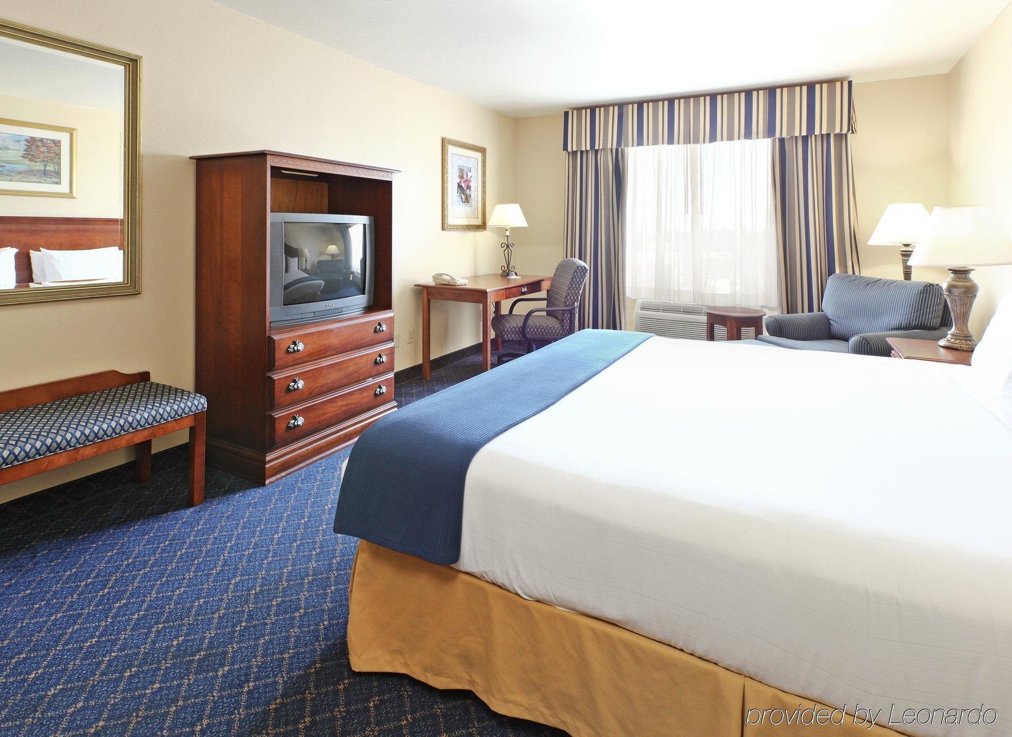 Holiday Inn Express Hotels & Suites Mountain Home, An Ihg Hotel Szoba fotó