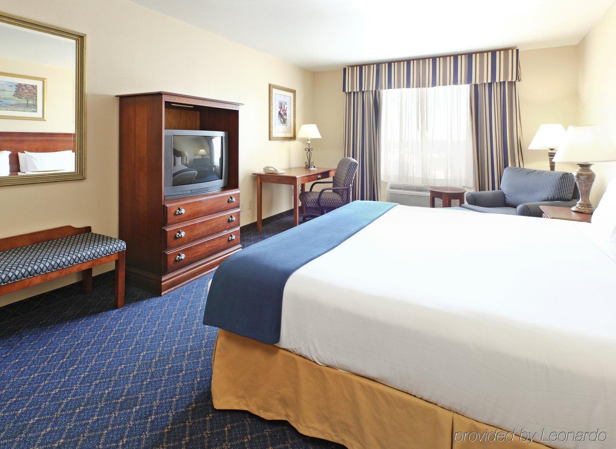 Holiday Inn Express Hotels & Suites Mountain Home By Ihg Szoba fotó